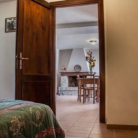 Casella Del Piano Farm stay *